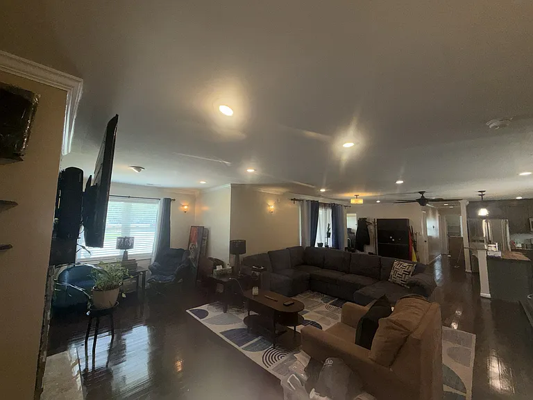 16 Inglewood Dr — Photo 4