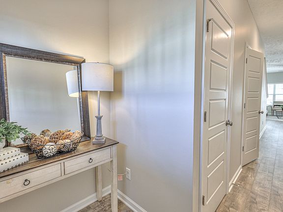 4th image of 4334 Doral Dr