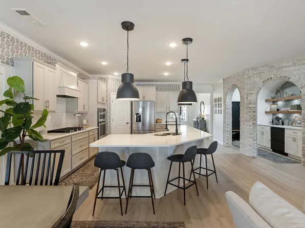 1002 Maleventum Way, Spring Hill, TN 37174