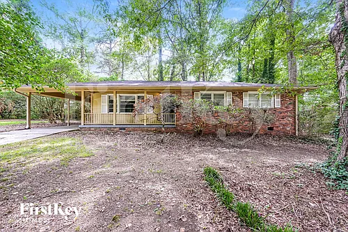 6763 Brookwood Cir Photo 1