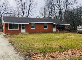 2403 Sharlyn Dr, Urbana, IL 61802