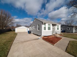 4513 22nd Ave, Moline, IL 61265
