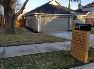 937 Ramblewood Dr, Lewisville, TX 75067