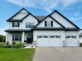 4836 Bennett St SE, Prior Lake, MN 55372