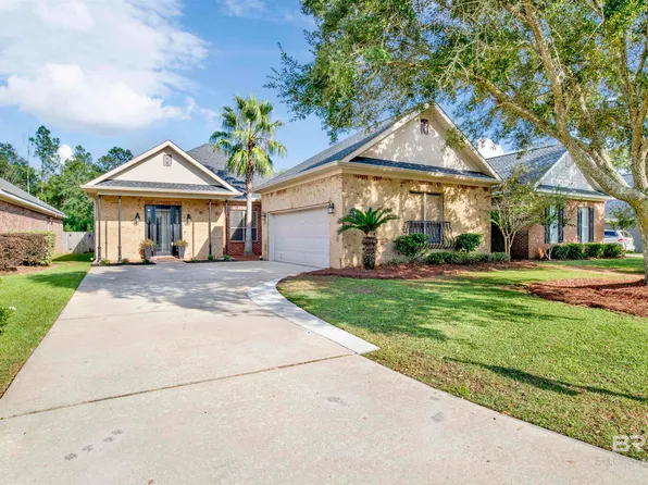 448 Clubhouse Dr, Fairhope, AL 36532