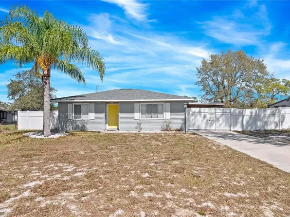 3764 Pinehurst St, Deltona, FL 32738