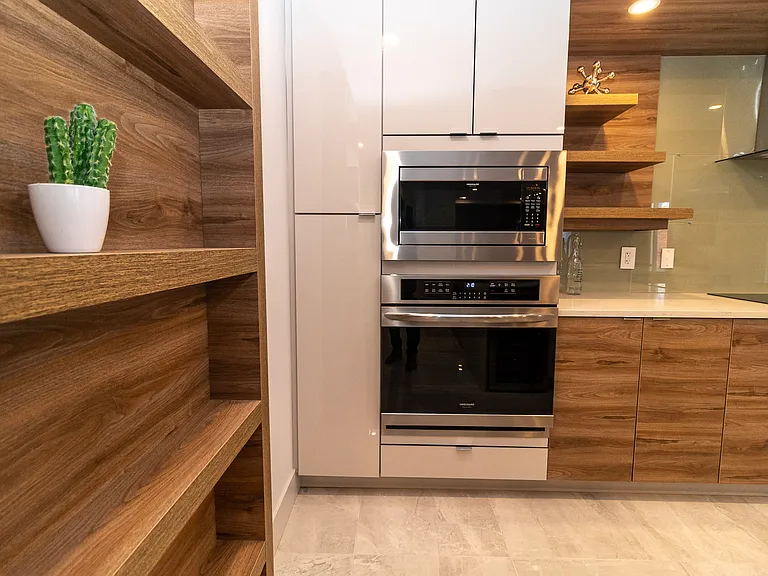 5515 Clyde St — Photo 57