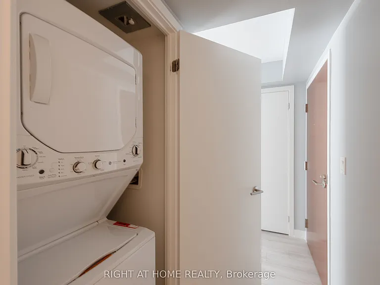 118 Varna Dr #101 — Photo 14