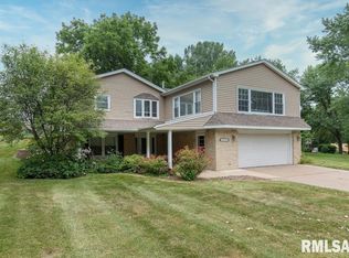 5002 Lorton Ave, Davenport, IA 52807