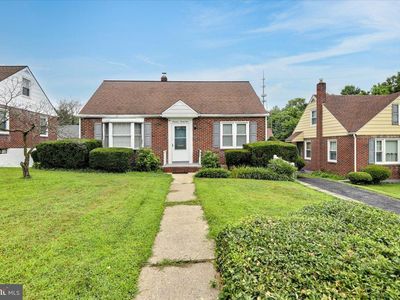 1921 Cleveland Ave, West Lawn, PA, 19609