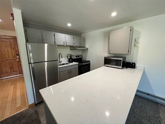 4th image of 110 S Park Avenue UNIT 116
