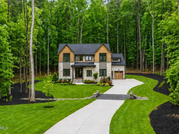 290 Hidden Lake Dr, Youngsville, NC 27596