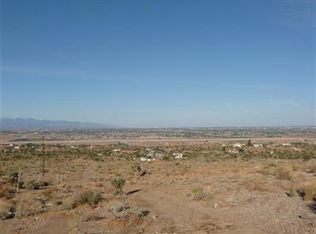 Hidden Ranch Rd, Apple valley, CA 92308