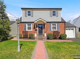 36 Emerson St, Clifton, NJ 07013