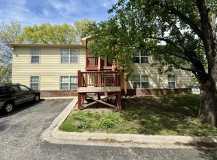 237 N Michigan St APT 4, Lawrence, KS 66044