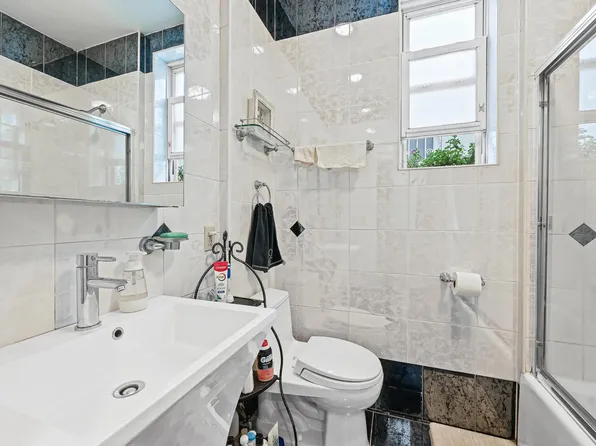 2154 60th Street image 20 of 29