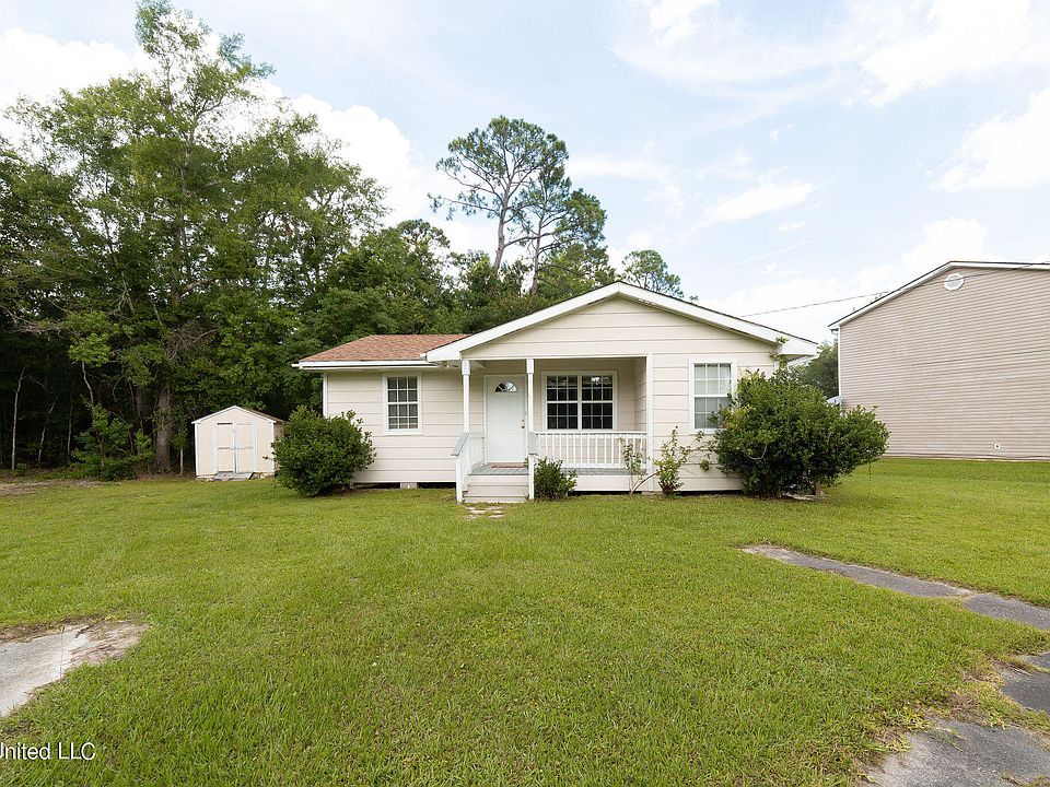 207 Hart St, Waveland, MS 39576 Zillow
