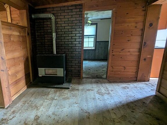 3rd image of 8836 Williams Rd
