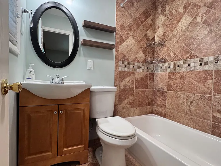 5104 Southampton Dr — Photo 22