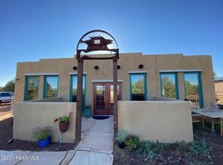 205 Abandoned Trl, Ash Fork, AZ 86320