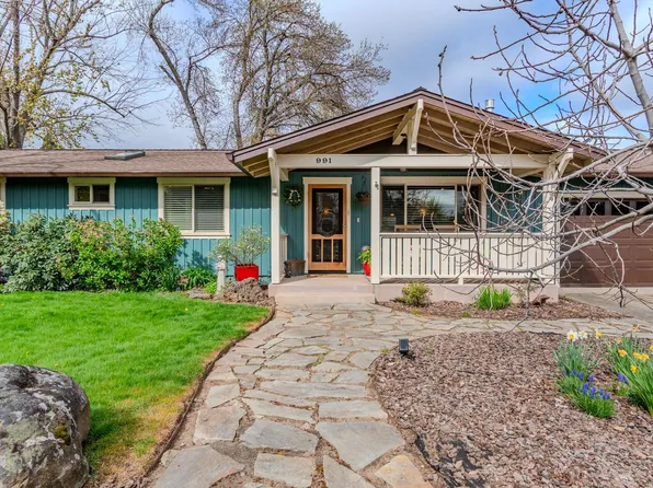 991 Terra Ave, Ashland, OR 97520