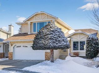 57 SW Del Rio Pl NE, Calgary, AB T1Y6N3