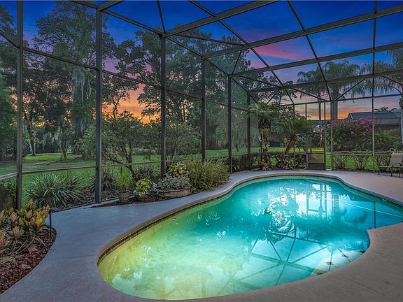4th image of 1766 Holland Ct