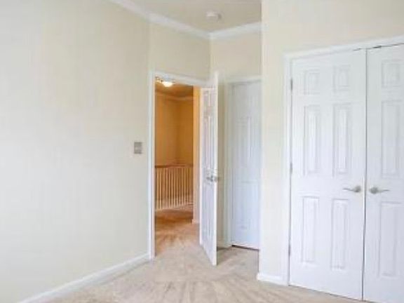 5th image of 355 Harvest St