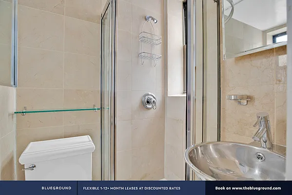 Rented by The Blueground | media 34