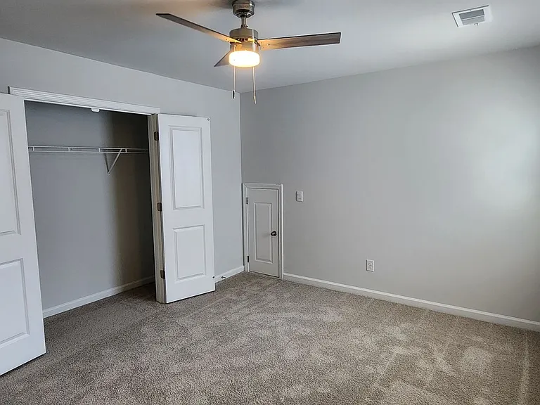 932 Woodside Creek Ln — Photo 15