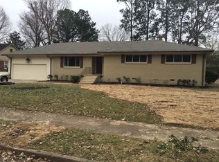 5299 Sycamore Grove Ln, Memphis, TN 38120