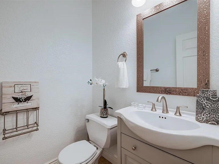 5534 Honor Dr — Photo 13