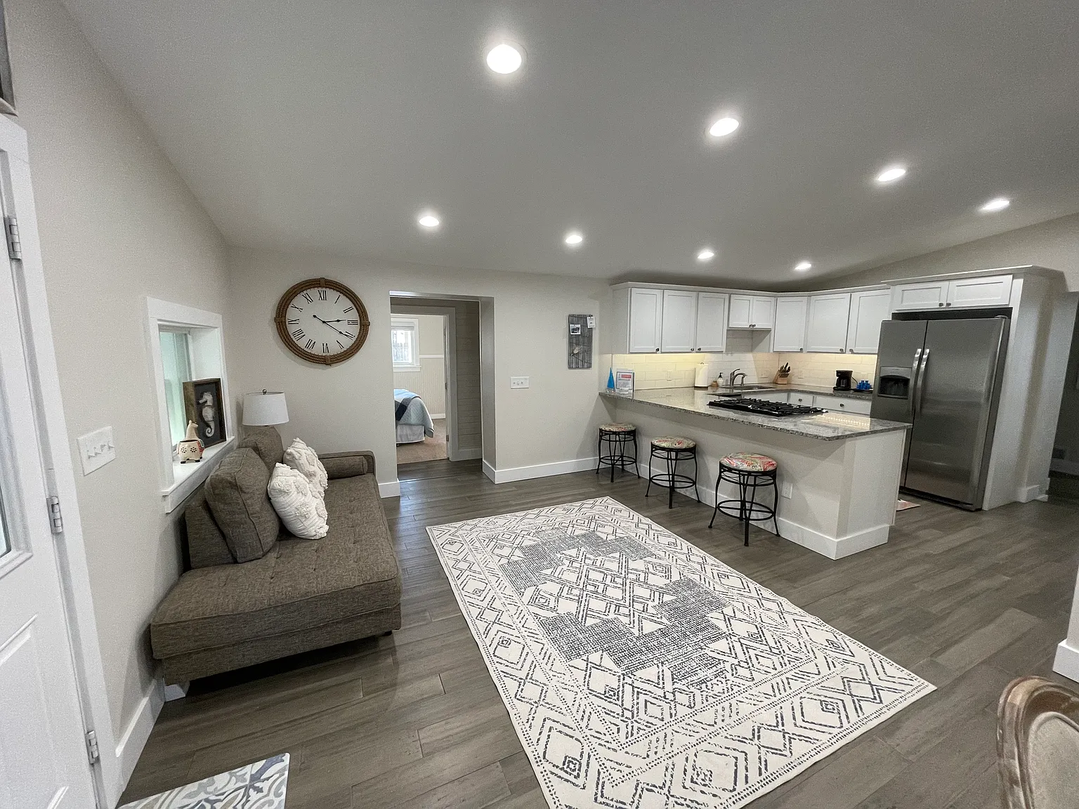15095 Leonard St — Photo 1