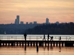 11627 91st Ln NE APT 6, Kirkland, WA 98034