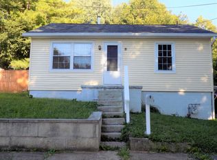498 Valley View Dr, South Lebanon, OH 45065