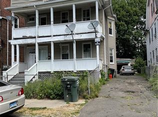 57 Smith St, Bridgeport, CT 06607