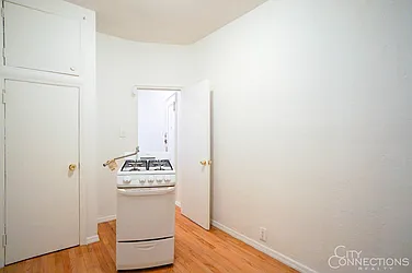 Rented by City Connections Realty