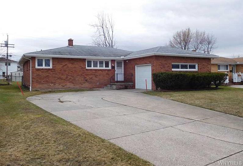 1st image of 89 Noel Dr