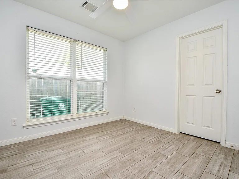 6747 England St #A — Photo 18