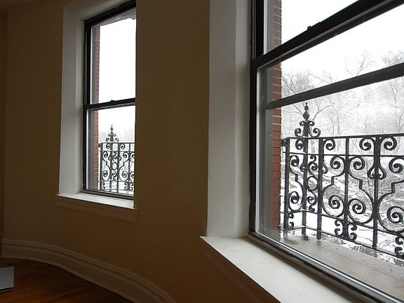 4th image of 448 Central Park W APT 4F