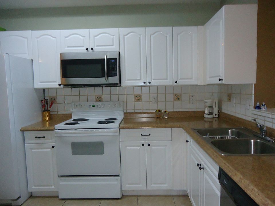1st image of 4219 NW 112th Ct