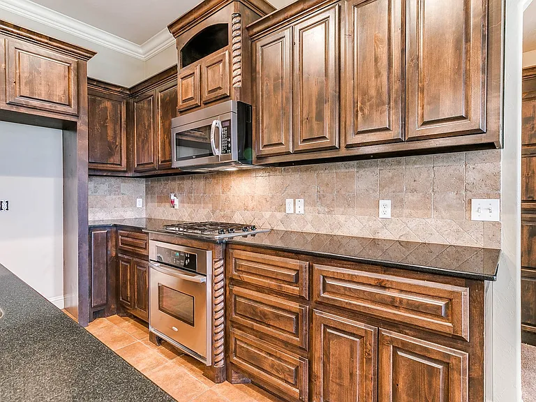 4909 Kelly Lakes Dr — Photo 29