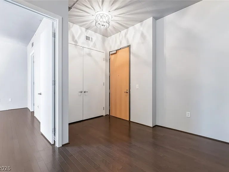 353 E Bonneville Ave #746 — Photo 9