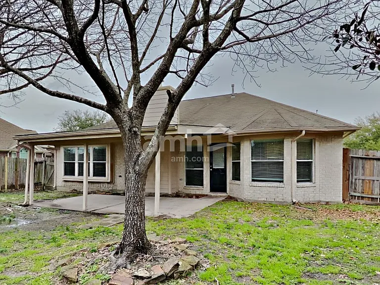 1827 Pinewood Court Dr — Photo 18