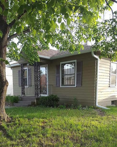 1st image of 3107 Dakota Ave