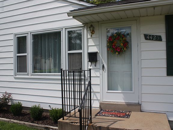 2nd image of 4425 Boswell Ave