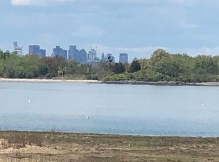 13 Ocean View Dr, Hingham, MA 02043