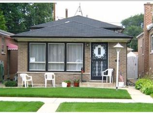 2904 E 130th St, Burnham, IL 60633