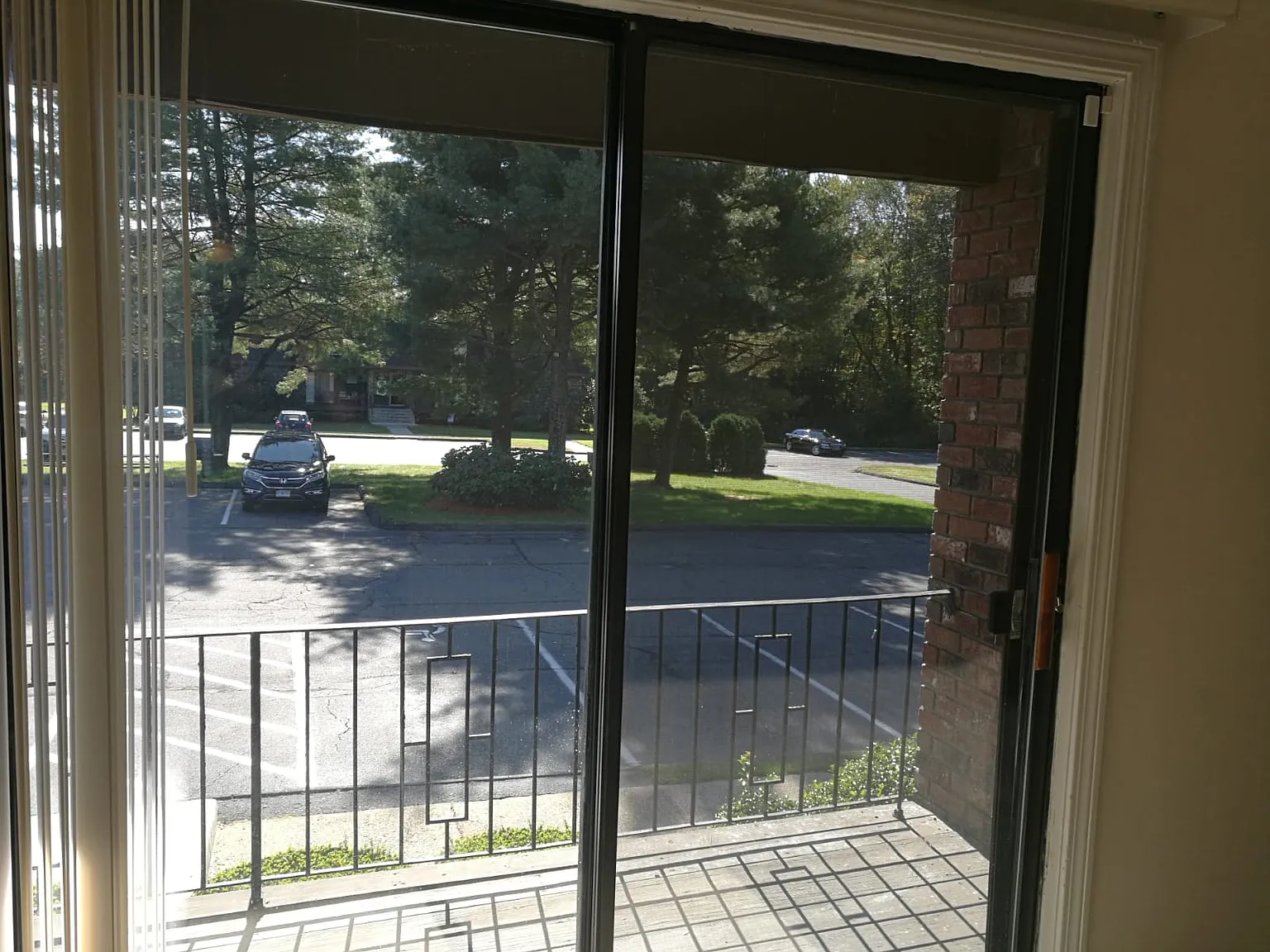 2 bed, 1.5 bath, 900 sqft, $1,950 — Photo 4