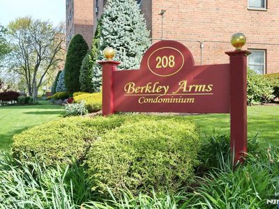 208 Anderson St APT S4f, Hackensack, NJ, 07601
